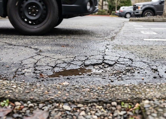 asphalt pothole repair methods